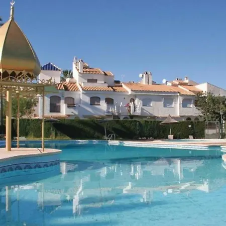 Apartment Con Varias Piscinas, Jardines Y Garaje En Costa Hispania *