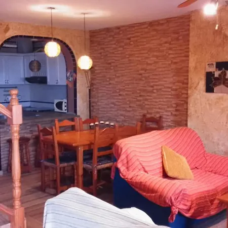 Apartment Con Varias Piscinas, Jardines Y Garaje En Costa Hispania *